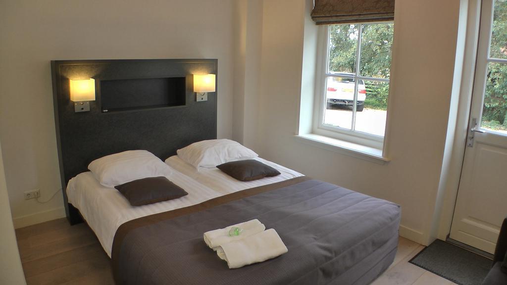 Bed And Breakfast Hoeve Chapeau Katwoude Номер фото